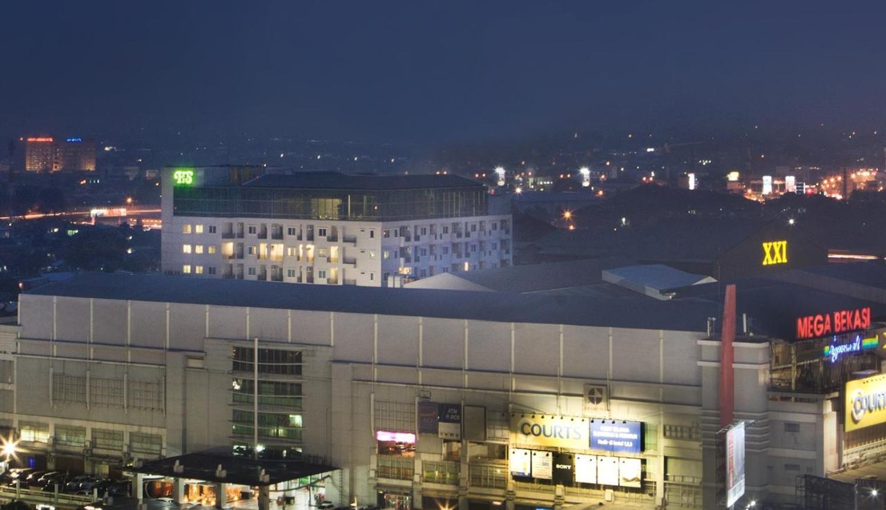 Hotel Santika Mega City Bekasi Ngoại thất bức ảnh