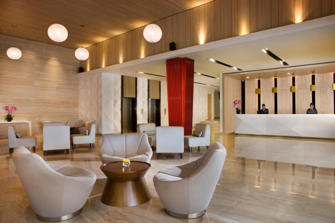Hotel Santika Mega City Bekasi Ngoại thất bức ảnh
