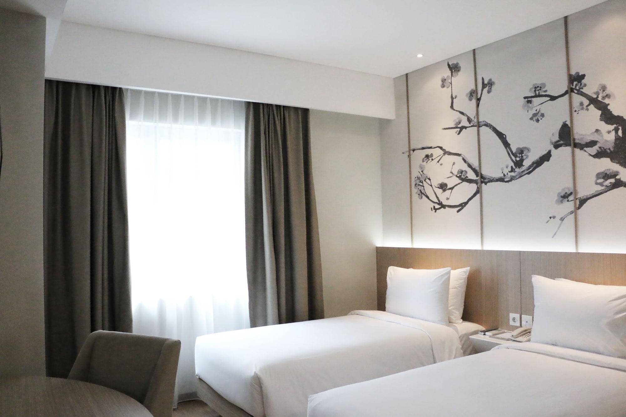 Hotel Santika Mega City Bekasi Ngoại thất bức ảnh