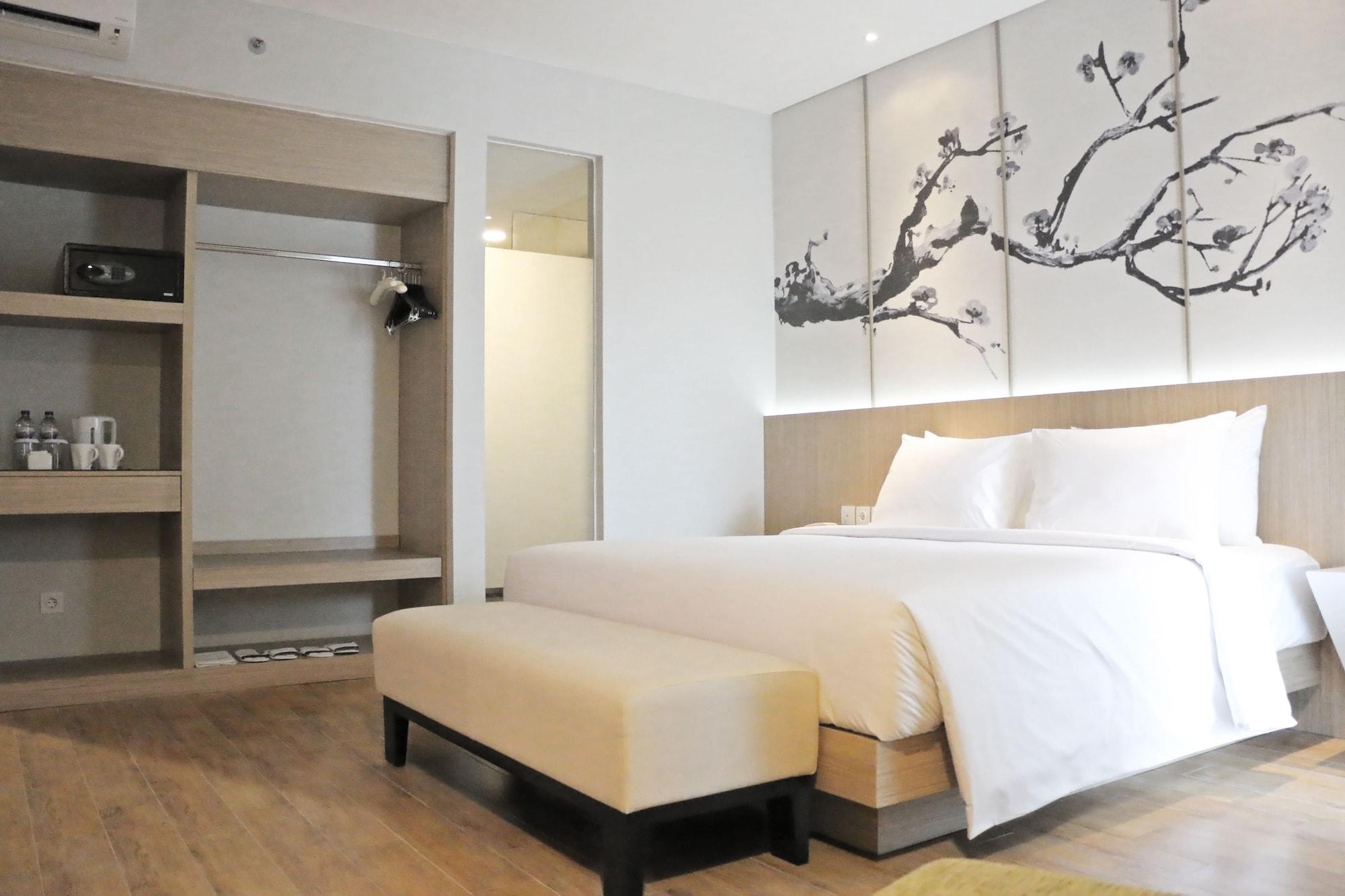 Hotel Santika Mega City Bekasi Ngoại thất bức ảnh