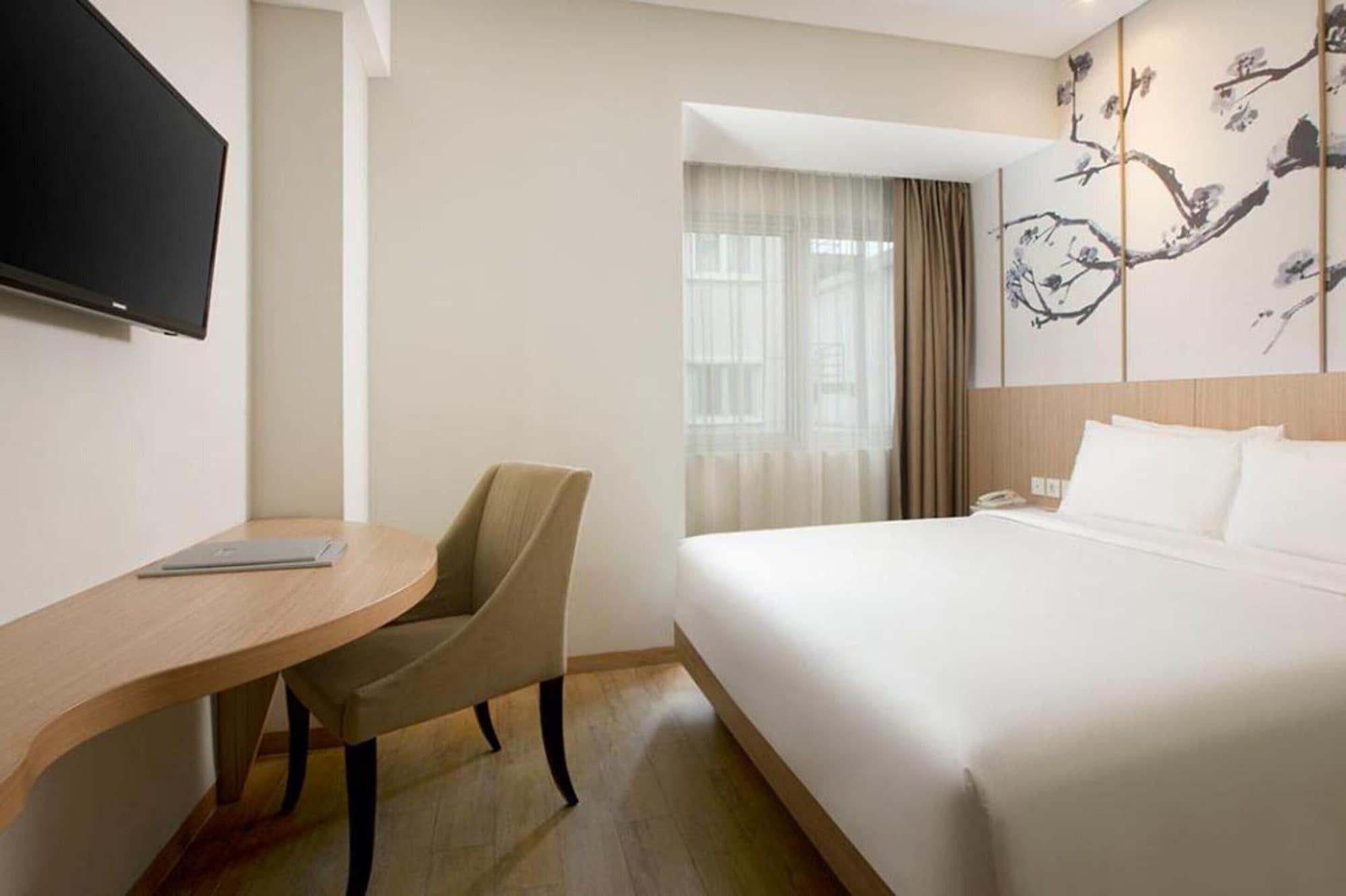 Hotel Santika Mega City Bekasi Ngoại thất bức ảnh